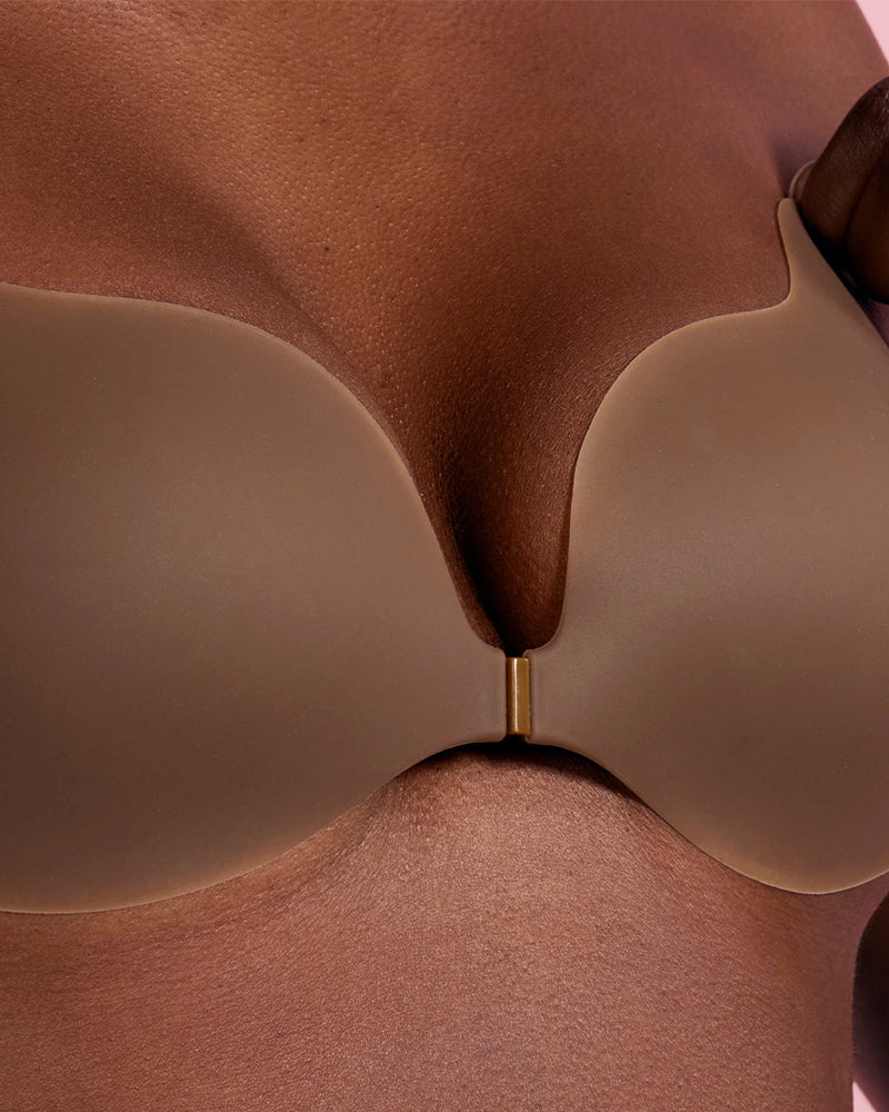 Invisible Lift Sticky Cleavage Bra